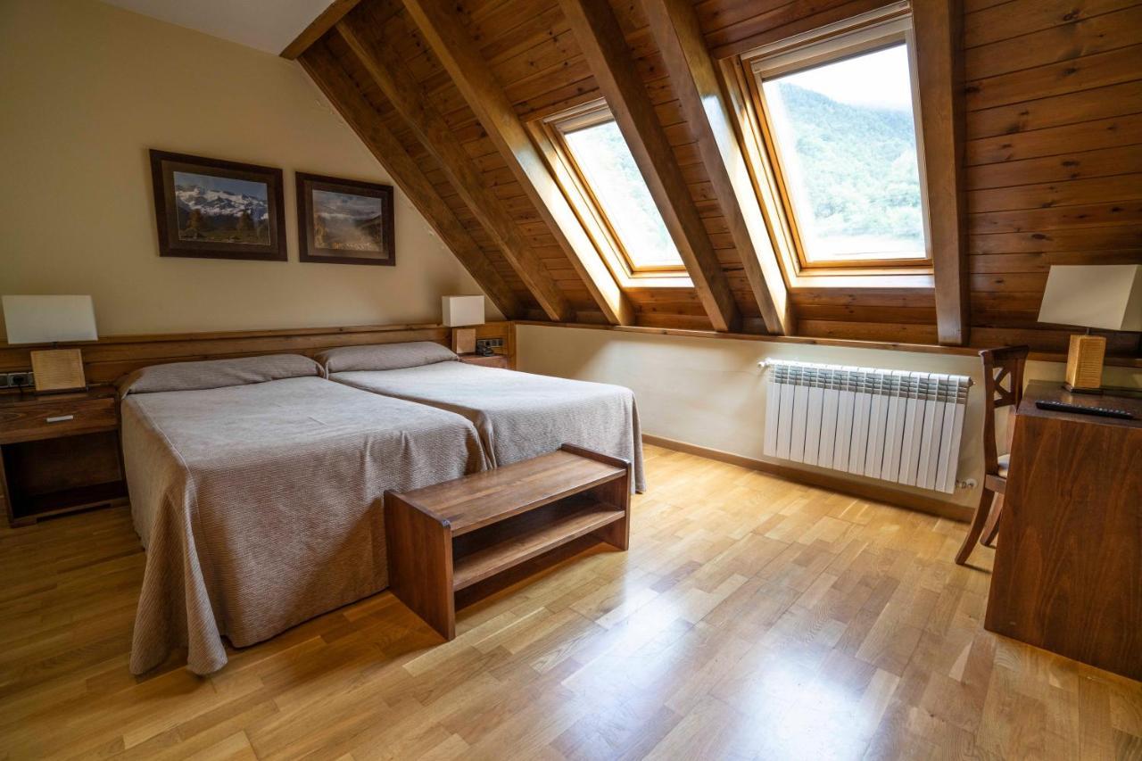 Hotel & Restaurante Pena Arrós 외부 사진