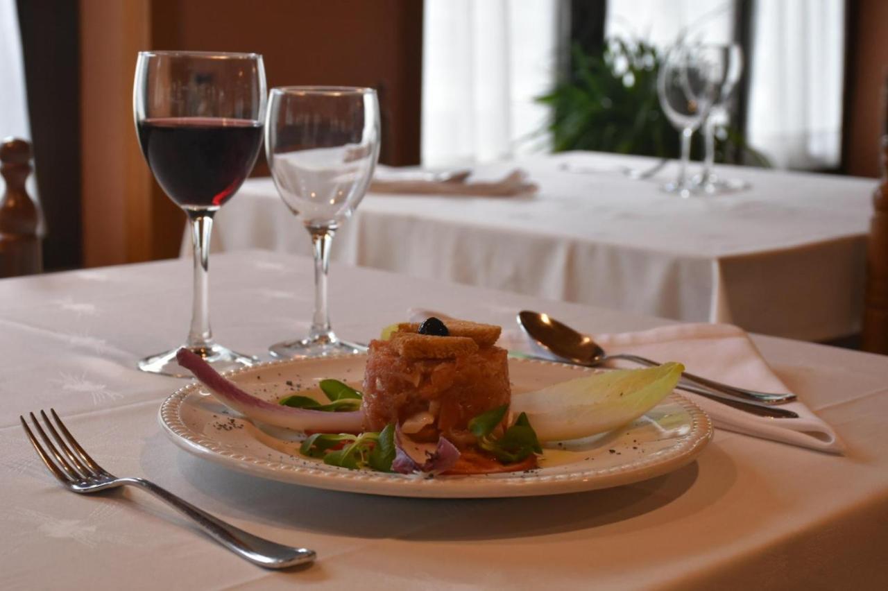 Hotel & Restaurante Pena Arrós 외부 사진