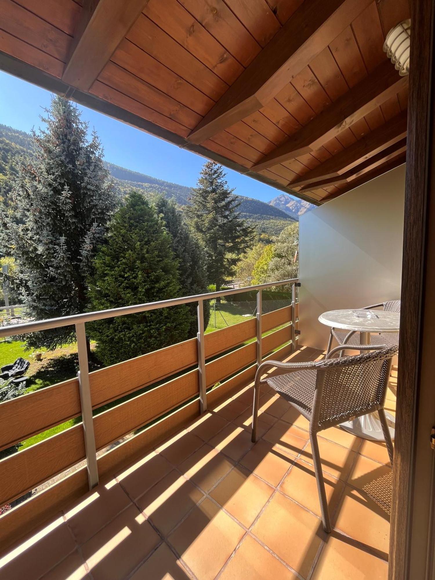 Hotel & Restaurante Pena Arrós 외부 사진